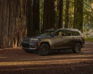 2021 Jeep Grand Cherokee L Summit Reserve - Front Three-Quarter Wallpaper 190x150