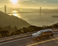 2021 Jeep Grand Cherokee L Summit Reserve - Front Three-Quarter Wallpaper 190x150