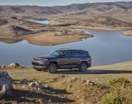 2021 Jeep Grand Cherokee L Summit Reserve - Front Three-Quarter Wallpaper 190x150