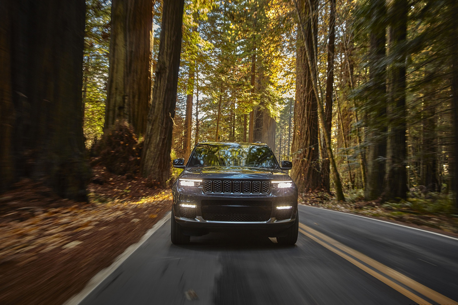 Download 2021 Jeep Grand Cherokee L Summit Reserve - Front HD Wallpaper 1921x1281 #11