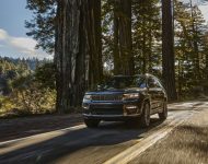 2021 Jeep Grand Cherokee L Summit Reserve - Front Wallpaper 190x150