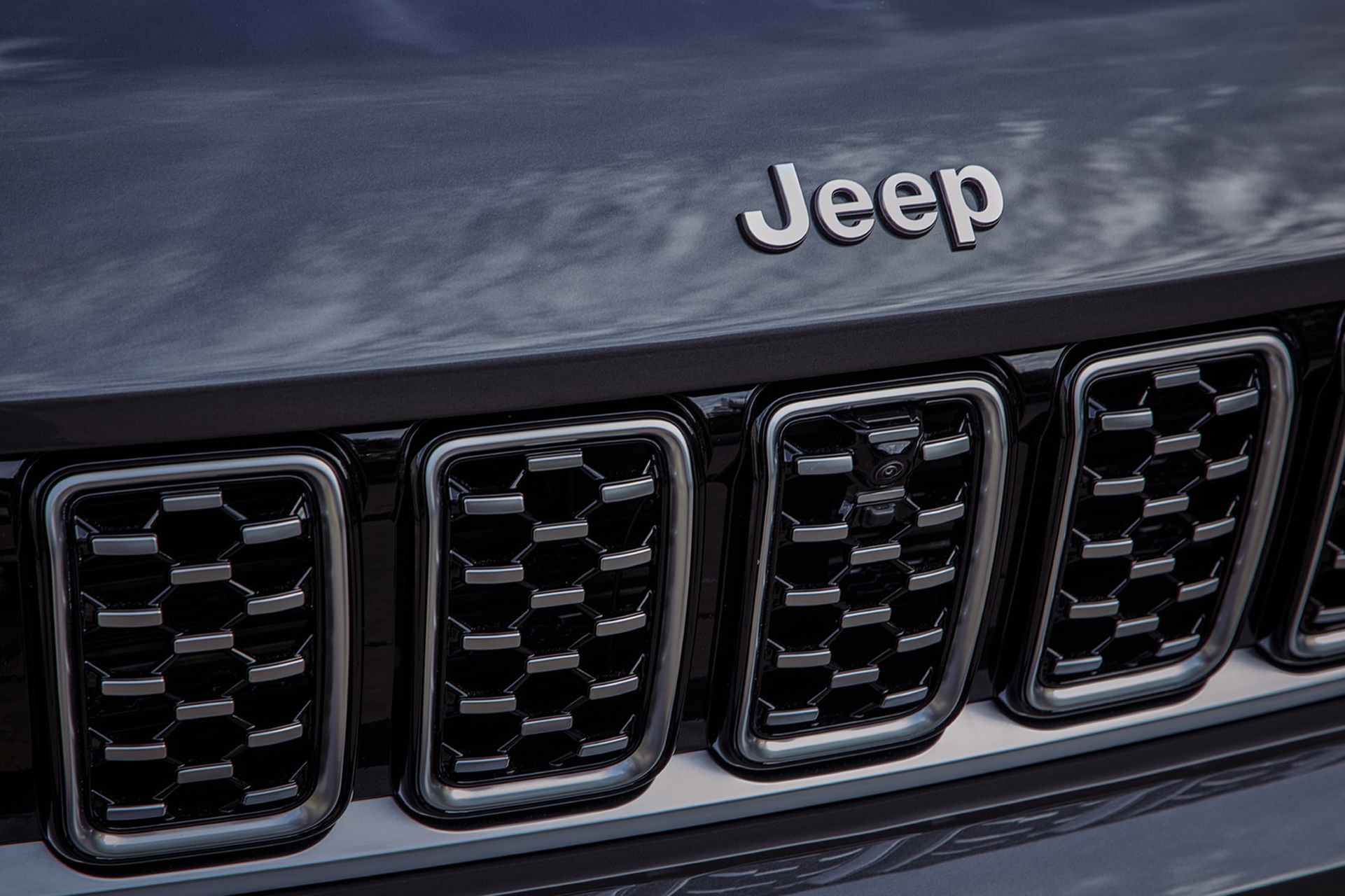 Download 2021 Jeep Grand Cherokee L Summit Reserve - Grill HD Wallpaper 1921x1280 #57