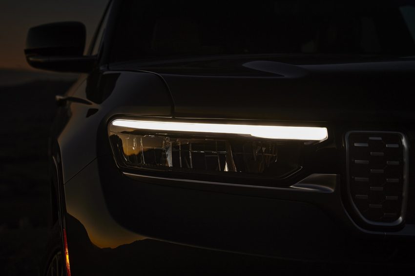 2021 Jeep Grand Cherokee L Summit Reserve - Headlight Wallpaper 850x566 #64