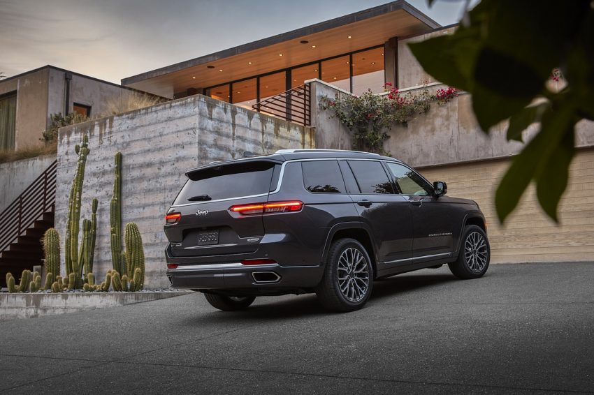 2021 Jeep Grand Cherokee L Summit Reserve - Rear Three-Quarter Wallpaper 850x566 #54