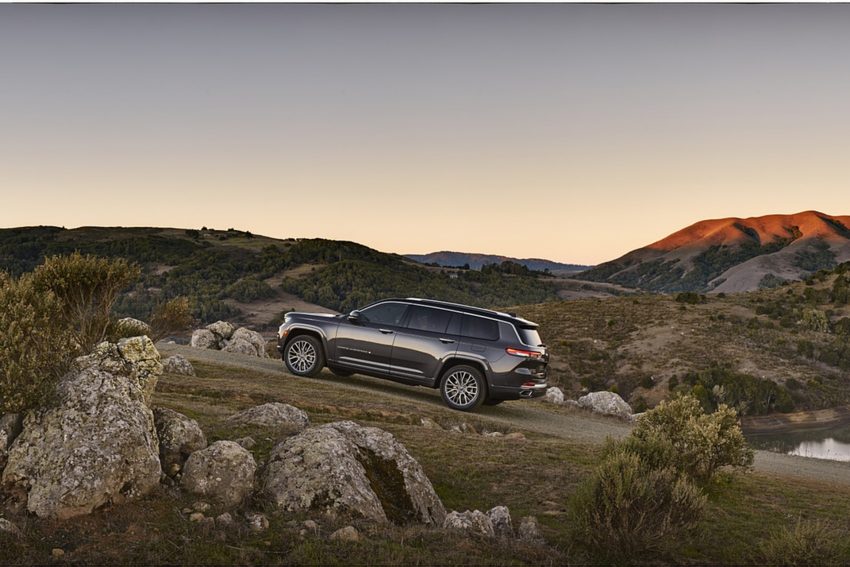 2021 Jeep Grand Cherokee L Summit Reserve - Side Wallpaper 850x567 #42