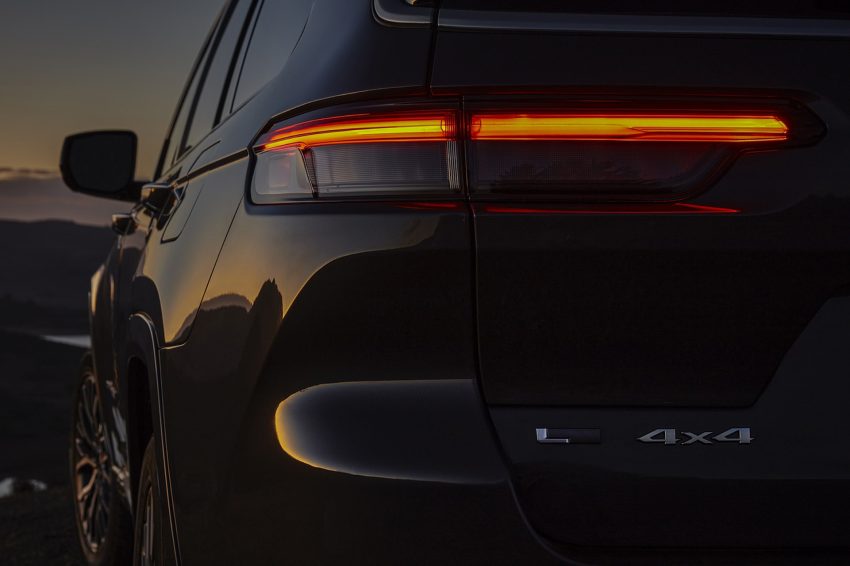 2021 Jeep Grand Cherokee L Summit Reserve - Tail Light Wallpaper 850x566 #68