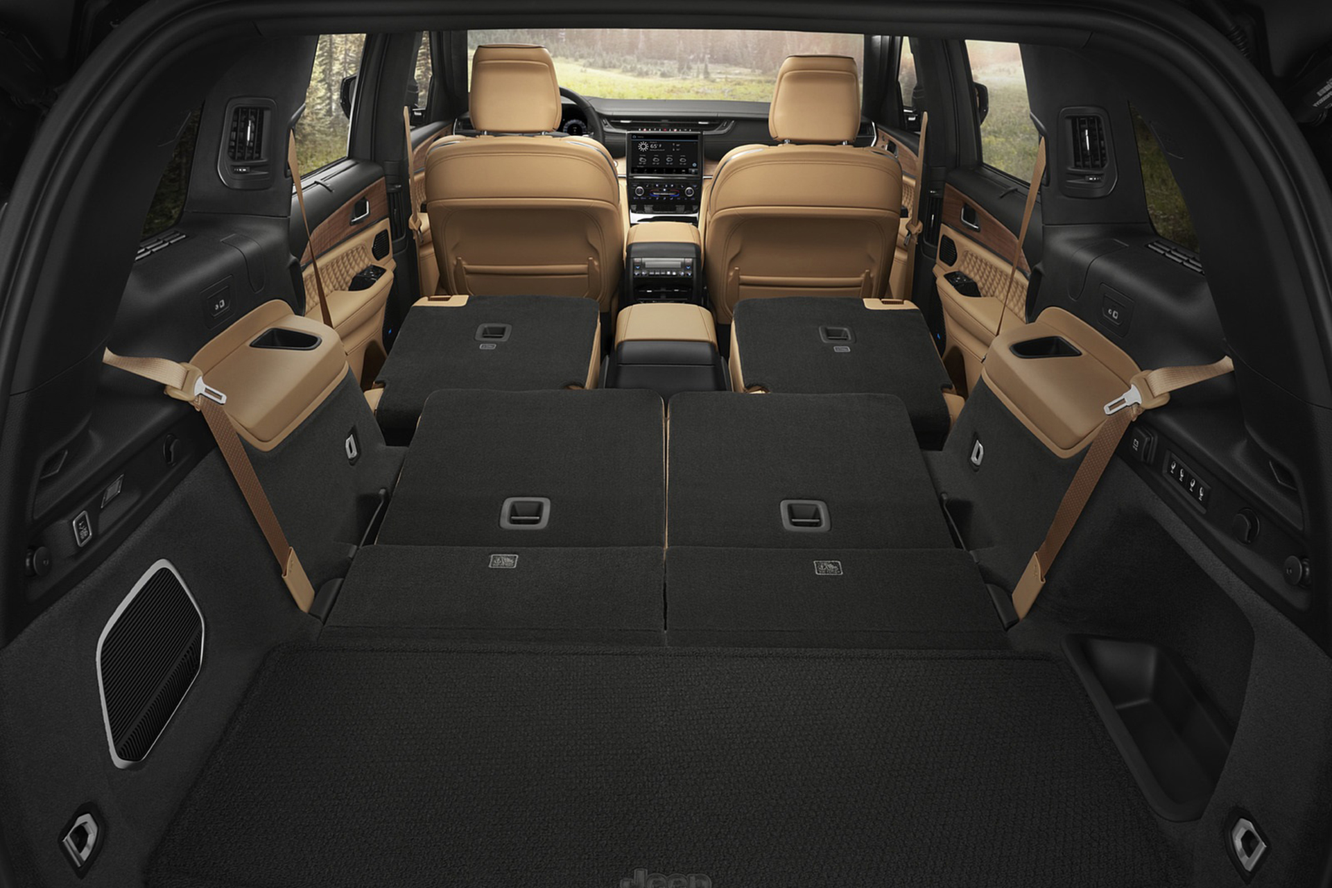 Download 2021 Jeep Grand Cherokee L Summit Reserve - Trunk HD Wallpaper 1921x1281 #94