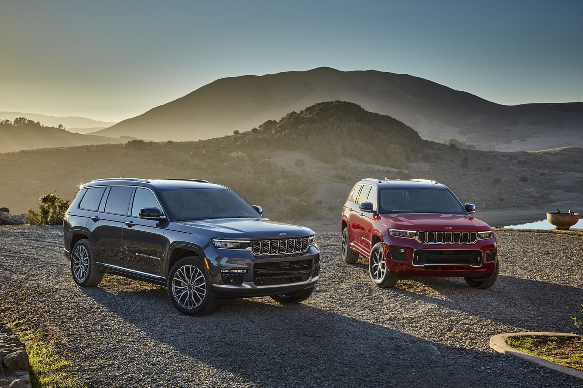 Download 2021 Jeep Grand Cherokee L Summit Reserve HD Wallpaper 1921x1281 #45