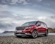 2021 Kia Carnival [CIS-spec] - Front Three-Quarter Wallpaper 190x150