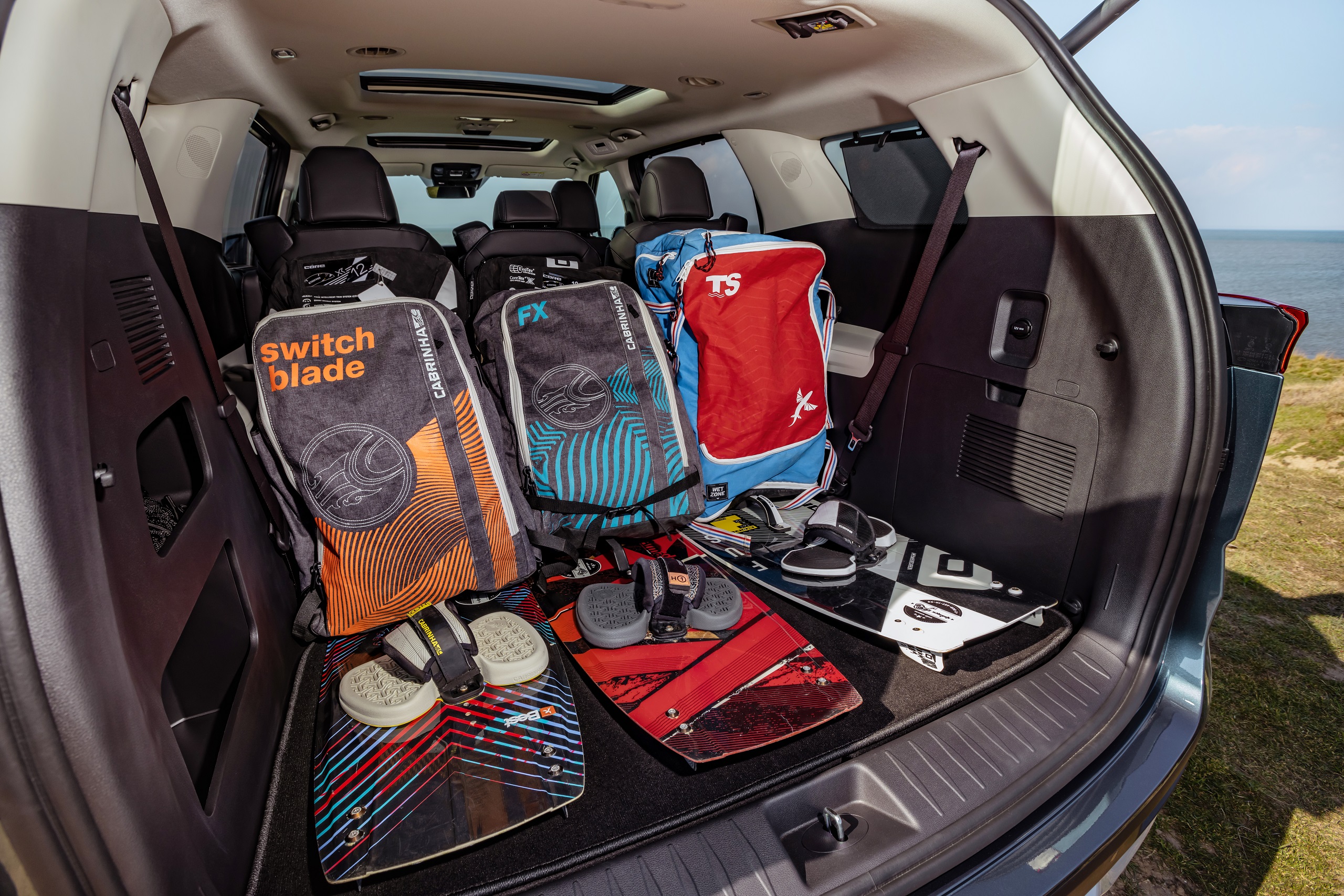 Download 2021 Kia Carnival [CIS-spec] - Trunk HD Wallpaper 2560x1707 #13