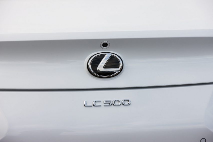 2021 Lexus LC 500 Coupe - Badge Wallpaper 850x567 #91