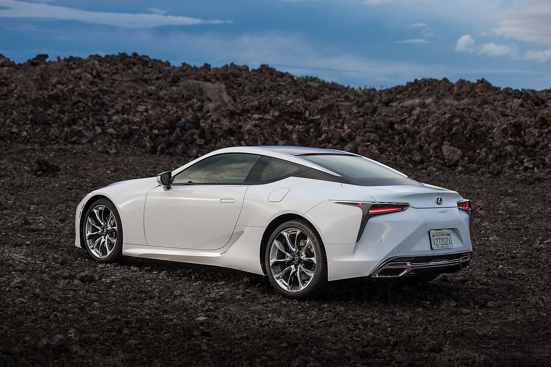 Download 2021 Lexus LC 500 Coupe - Rear Three-Quarter HD Wallpaper 1920x1280 #62