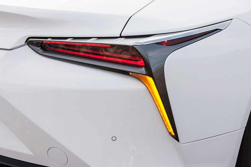 2021 Lexus LC 500 Coupe - Tail Light Wallpaper 850x567 #88
