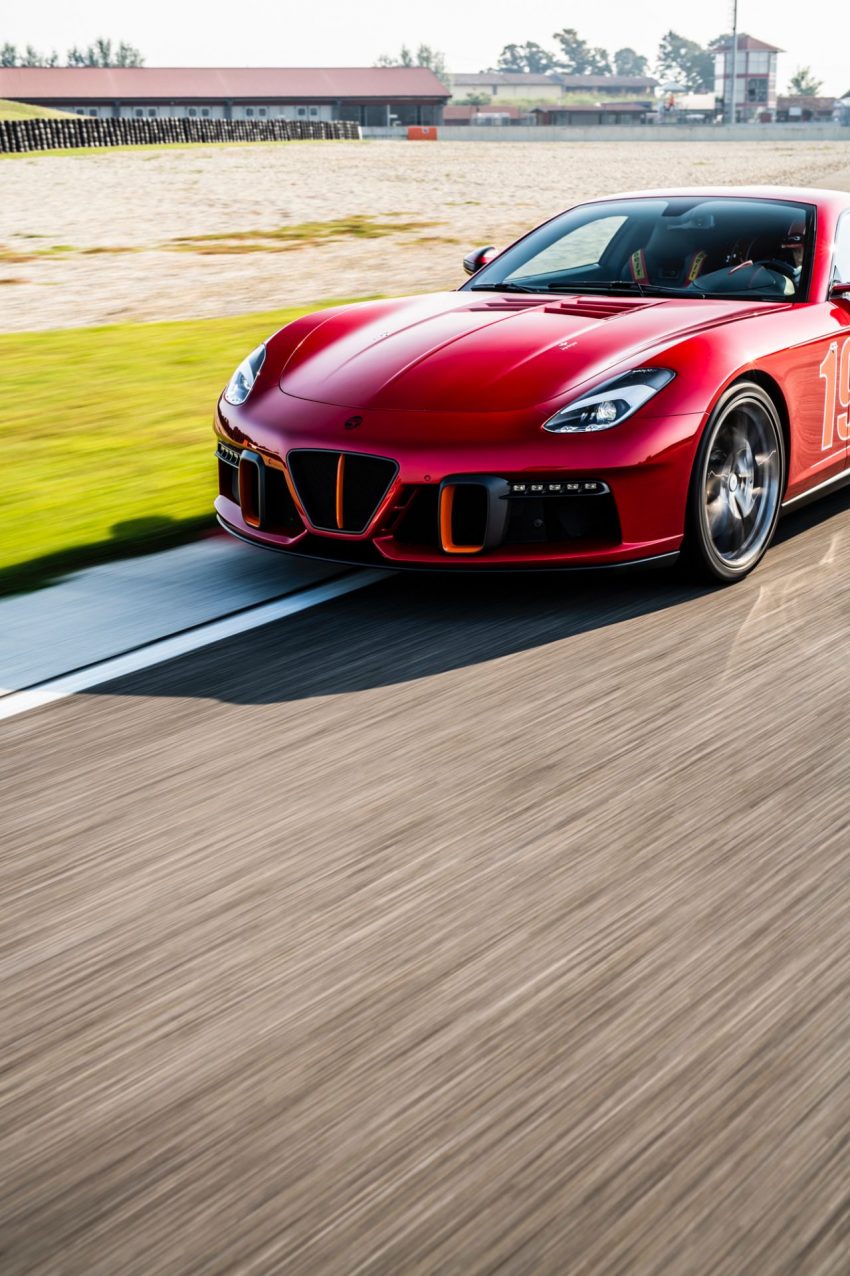 2021 Touring Superleggera Aero 3 - Front Three-Quarter Phone Wallpaper 850x1276 #15