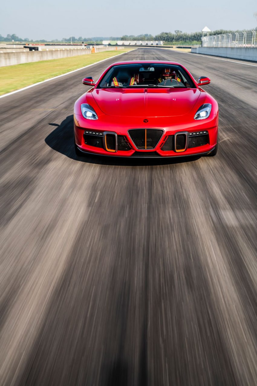 2021 Touring Superleggera Aero 3 - Front Phone Wallpaper 850x1276 #17