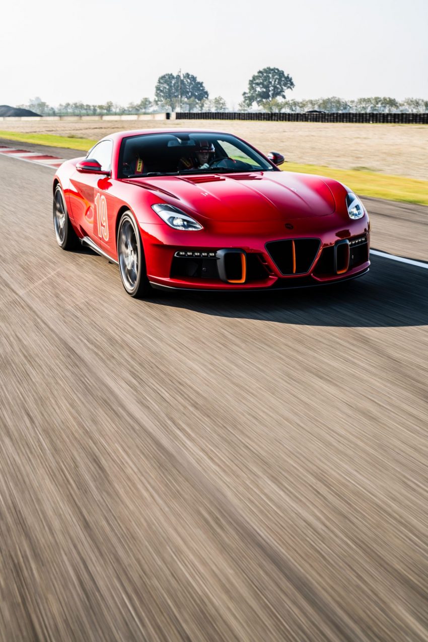 2021 Touring Superleggera Aero 3 - Front Phone Wallpaper 850x1276 #10