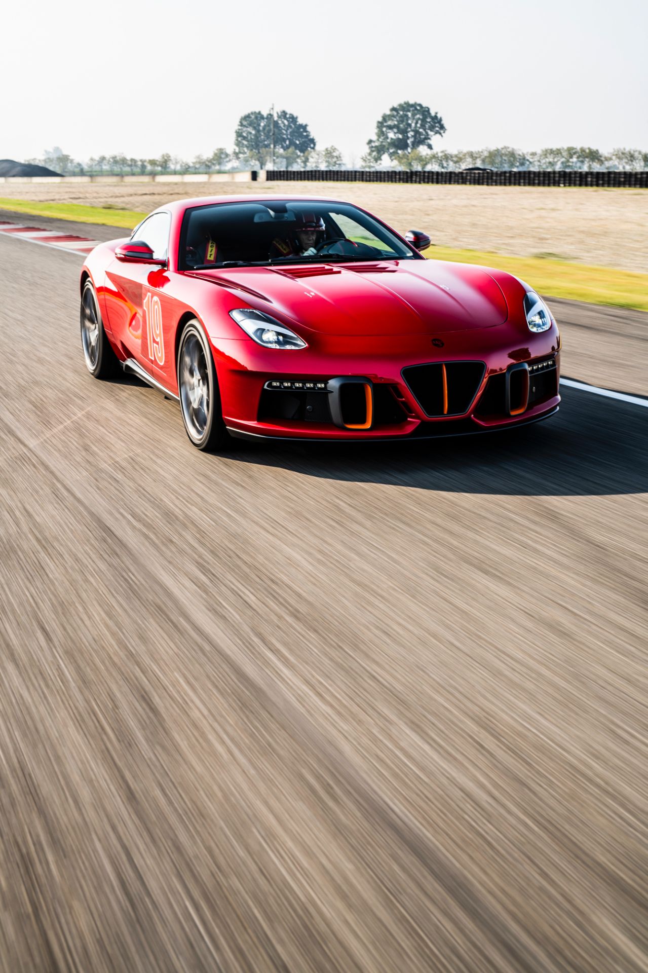 Download 2021 Touring Superleggera Aero 3 - Front HD Phone Wallpaper 1279x1920 #10