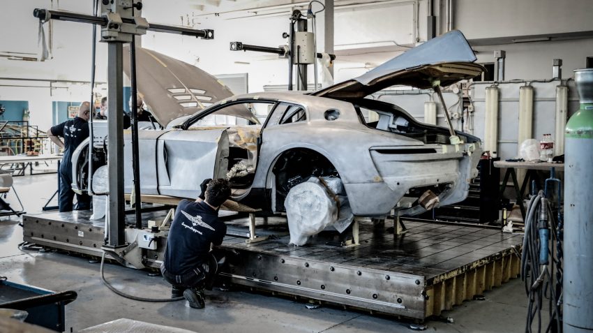 2021 Touring Superleggera Aero 3 - Making Of Wallpaper 850x477 #84