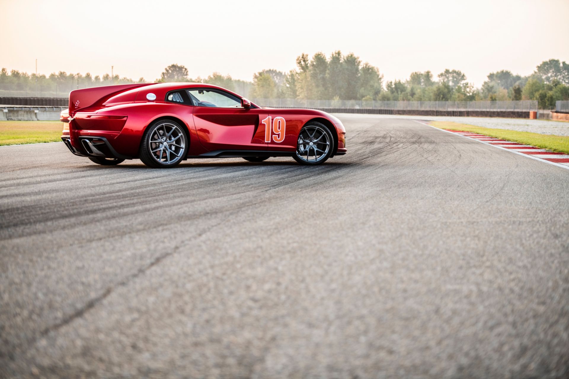 Download 2021 Touring Superleggera Aero 3 - Rear Three-Quarter HD Wallpaper 1920x1279 #26