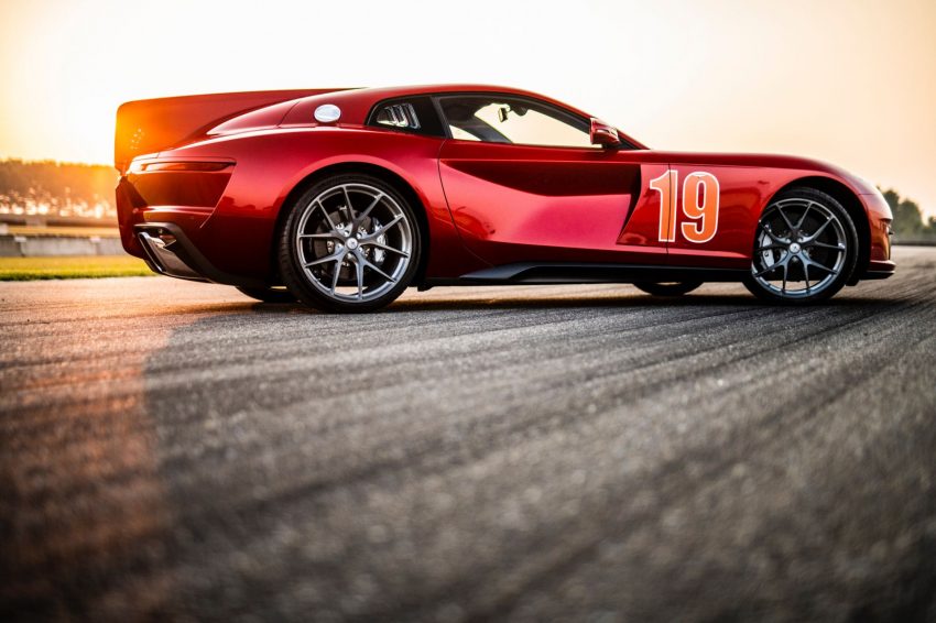 2021 Touring Superleggera Aero 3 - Side Wallpaper 850x566 #28