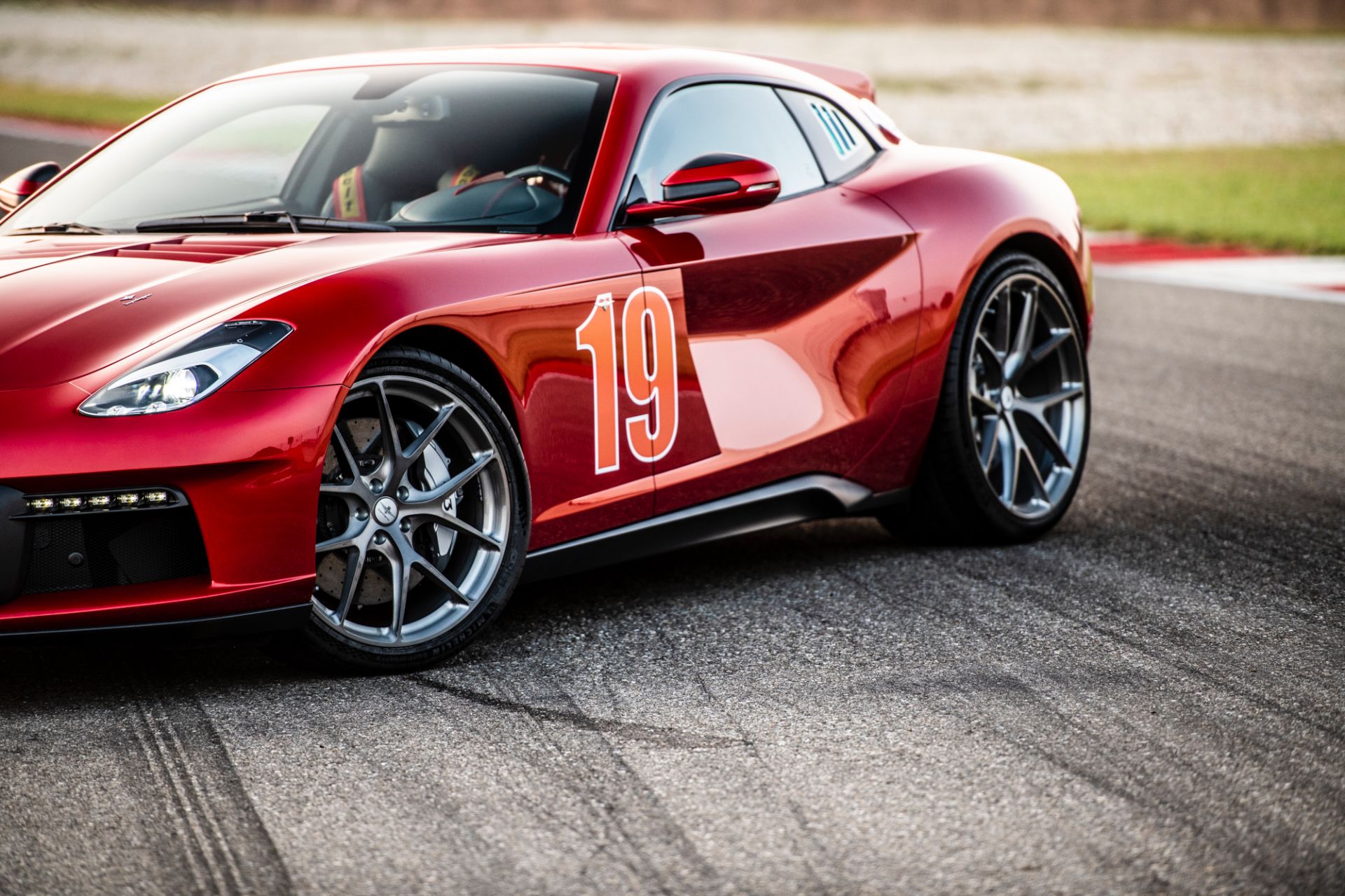 Download 2021 Touring Superleggera Aero 3 - Wheel HD Wallpaper 1920x1279 #31