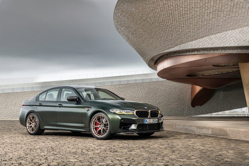 2022 BMW M5 CS - Front Three-Quarter Wallpaper 850x567 #46