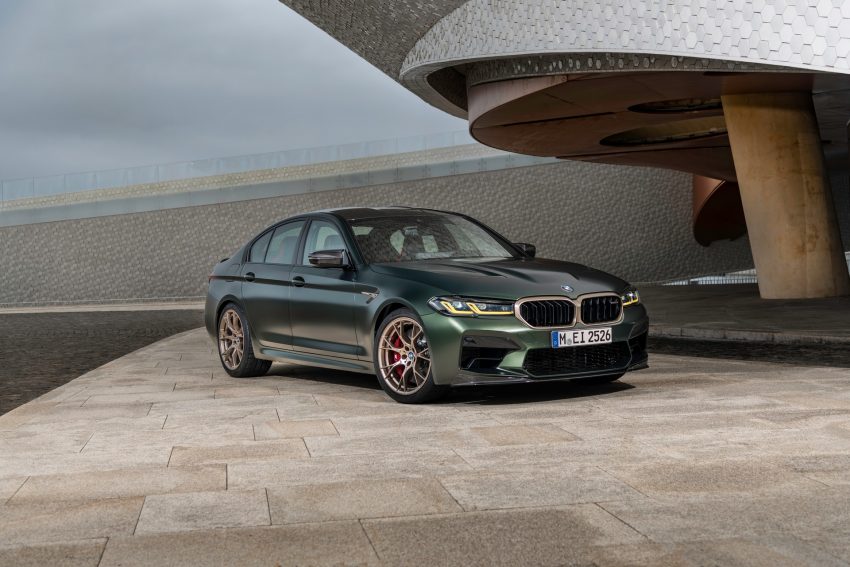 2022 BMW M5 CS - Front Three-Quarter Wallpaper 850x567 #47