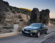 2022 BMW M5 CS - Front Three-Quarter Wallpaper 190x150