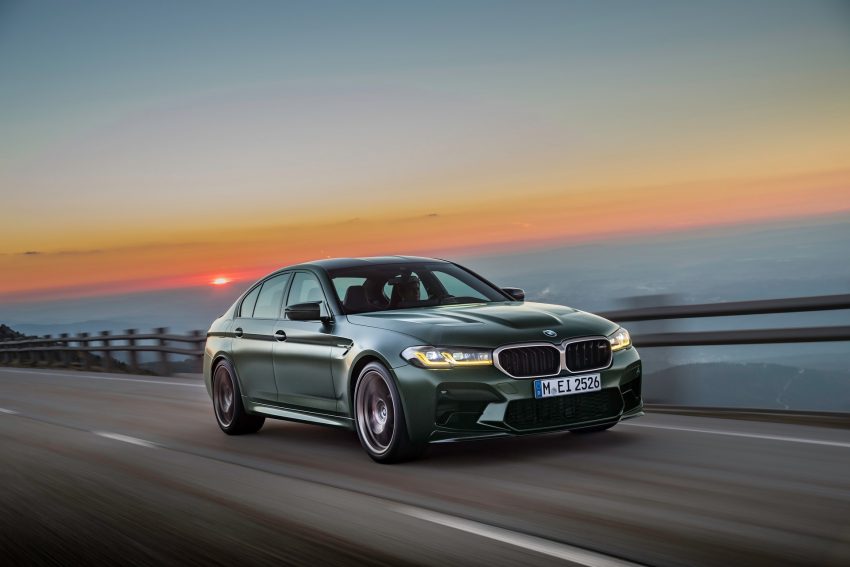 2022 BMW M5 CS - Front Three-Quarter Wallpaper 850x567 #12