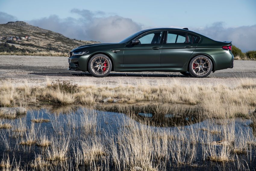 2022 BMW M5 CS - Side Wallpaper 850x567 #41