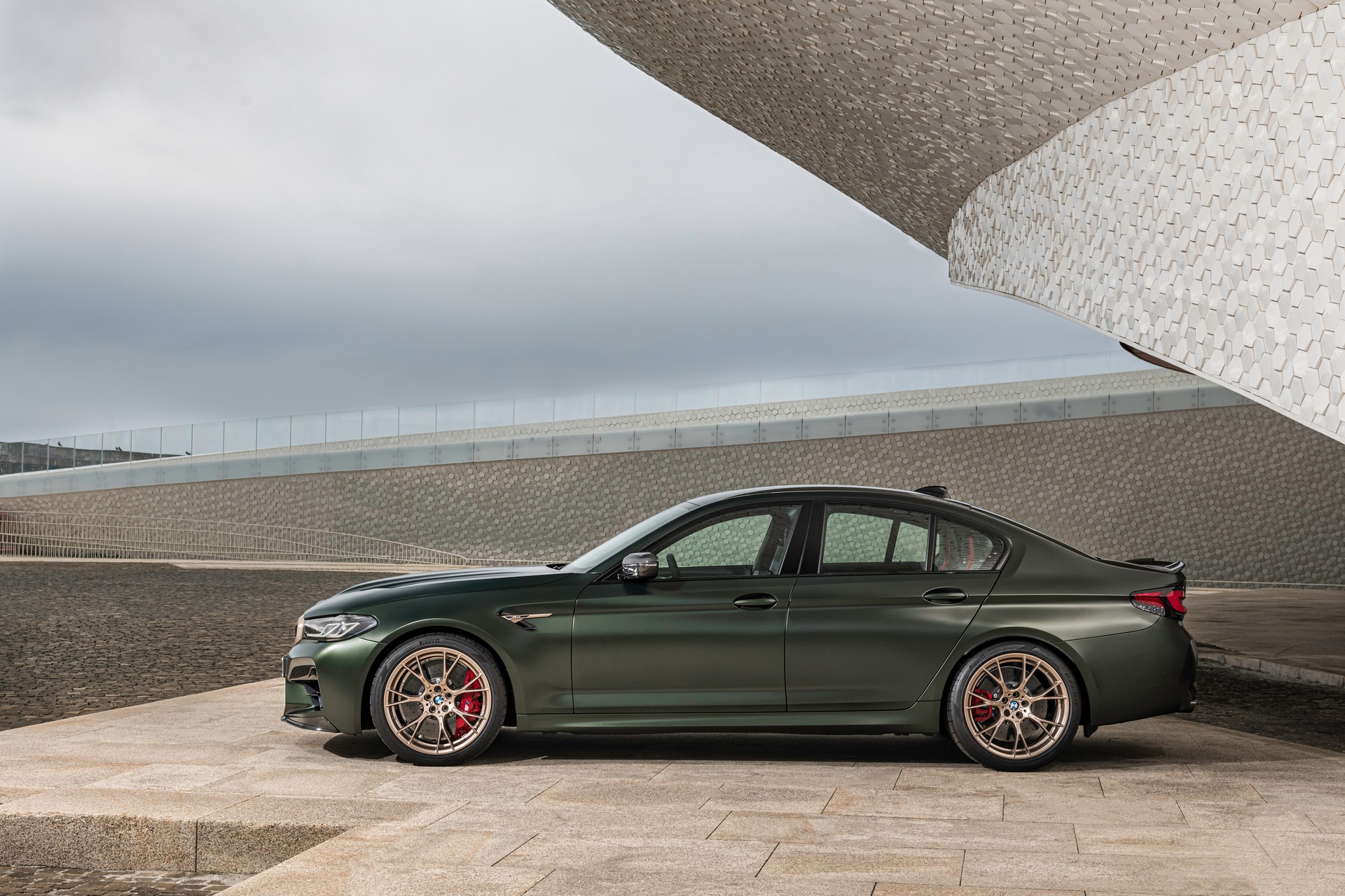 Download 2022 BMW M5 CS - Side HD Wallpaper 1920x1280 #61