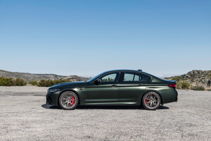 2022 BMW M5 CS - Side Wallpaper 850x567 #43