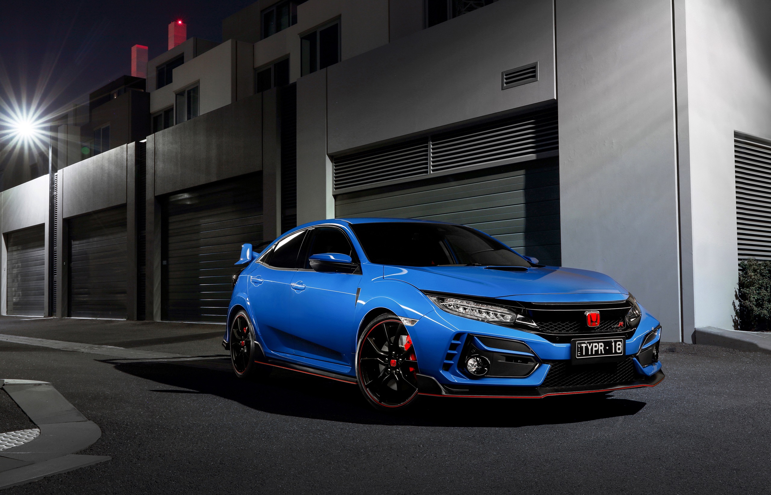 Download 2020 Honda Civic Type R - Front Three-Quarter HD Wallpaper 2560x1646 #28
