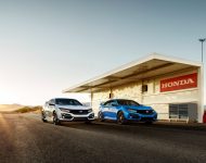2020 Honda Civic Type R - Front Three-Quarter Wallpaper 190x150