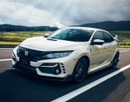 2020 Honda Civic Type R - Front Three-Quarter Wallpaper 190x150