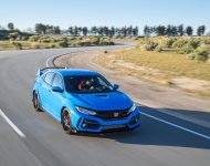 2020 Honda Civic Type R - Front Three-Quarter Wallpaper 190x150