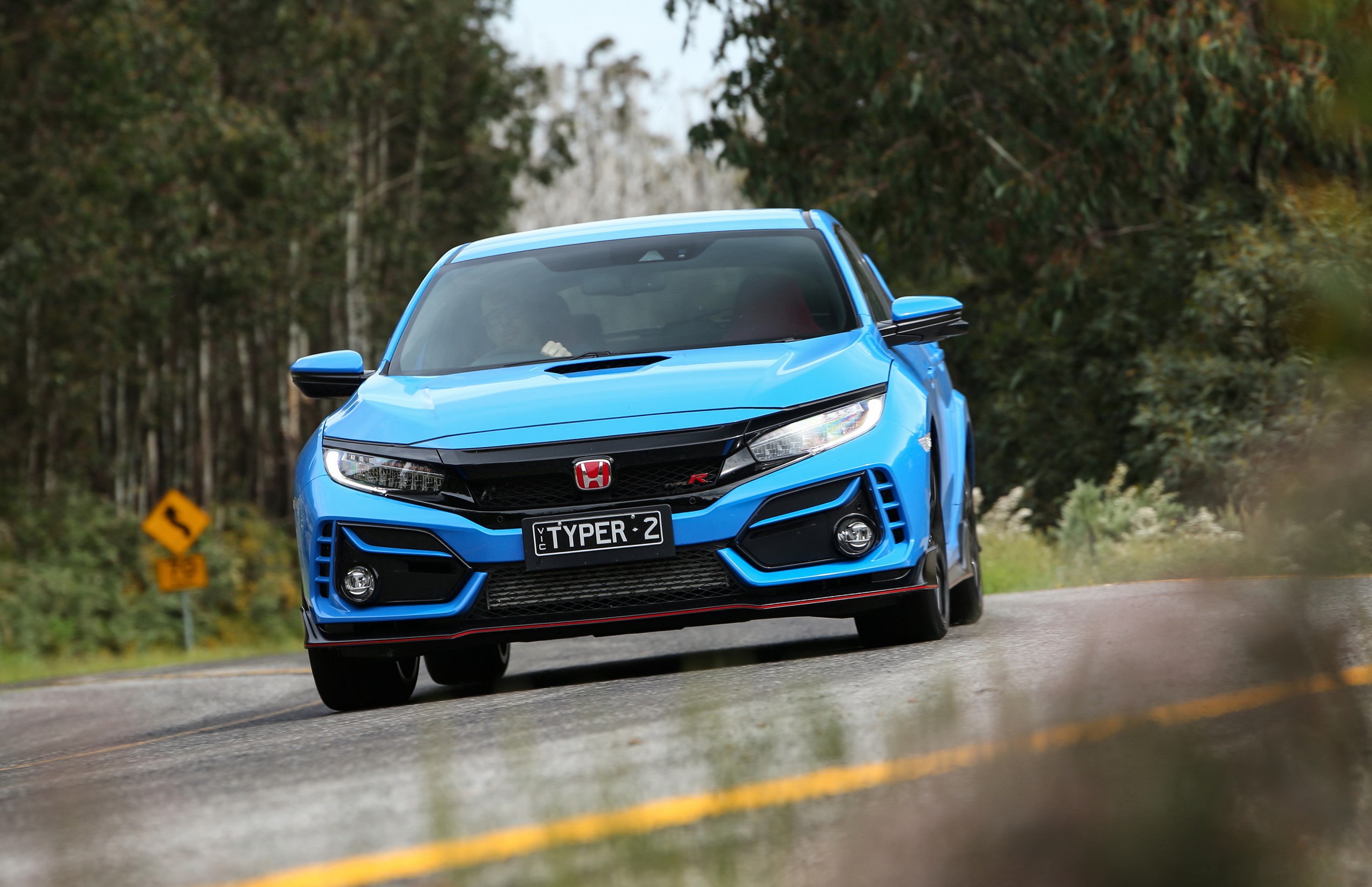 Download 2020 Honda Civic Type R - Front HD Wallpaper 2560x1655 #12
