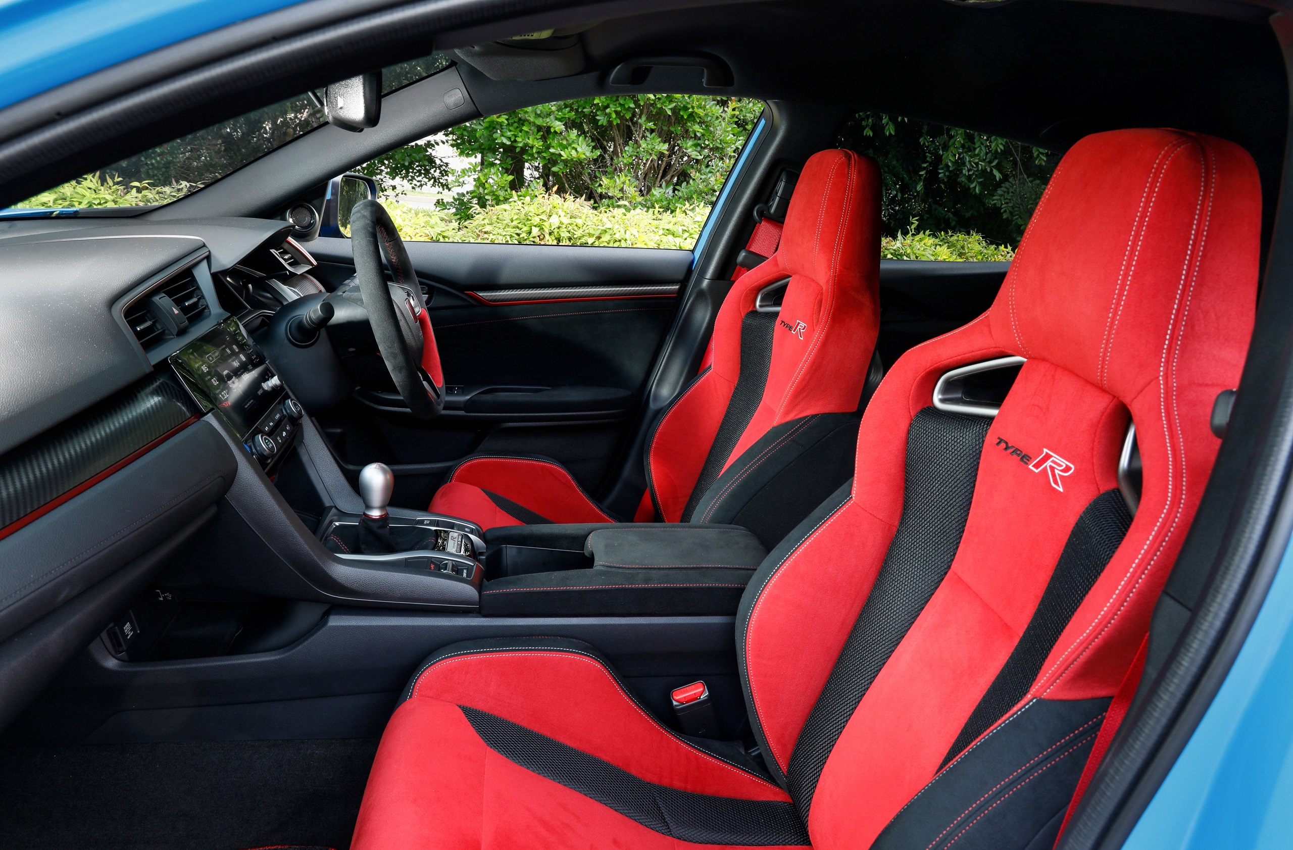 Download 2020 Honda Civic Type R - Interior HD Wallpaper 2560x1683 #41