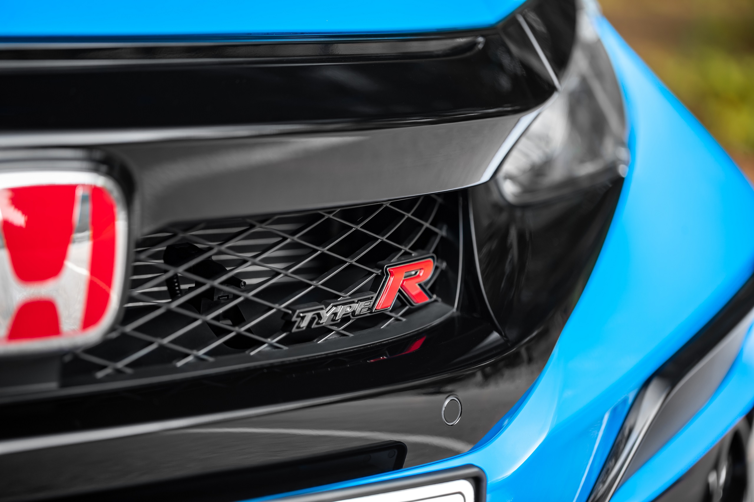 Download 2020 Honda Civic Type R [UK-spec] - Badge HD Wallpaper 2560x1706 #27