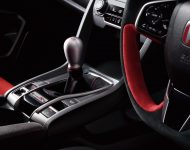 2020 Honda Civic Type R [UK-spec] - Central Console Wallpaper 190x150