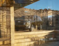 2021 Cadillac Escalade - Front Three-Quarter Wallpaper 190x150