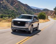 2021 Cadillac Escalade - Front Three-Quarter Wallpaper 190x150