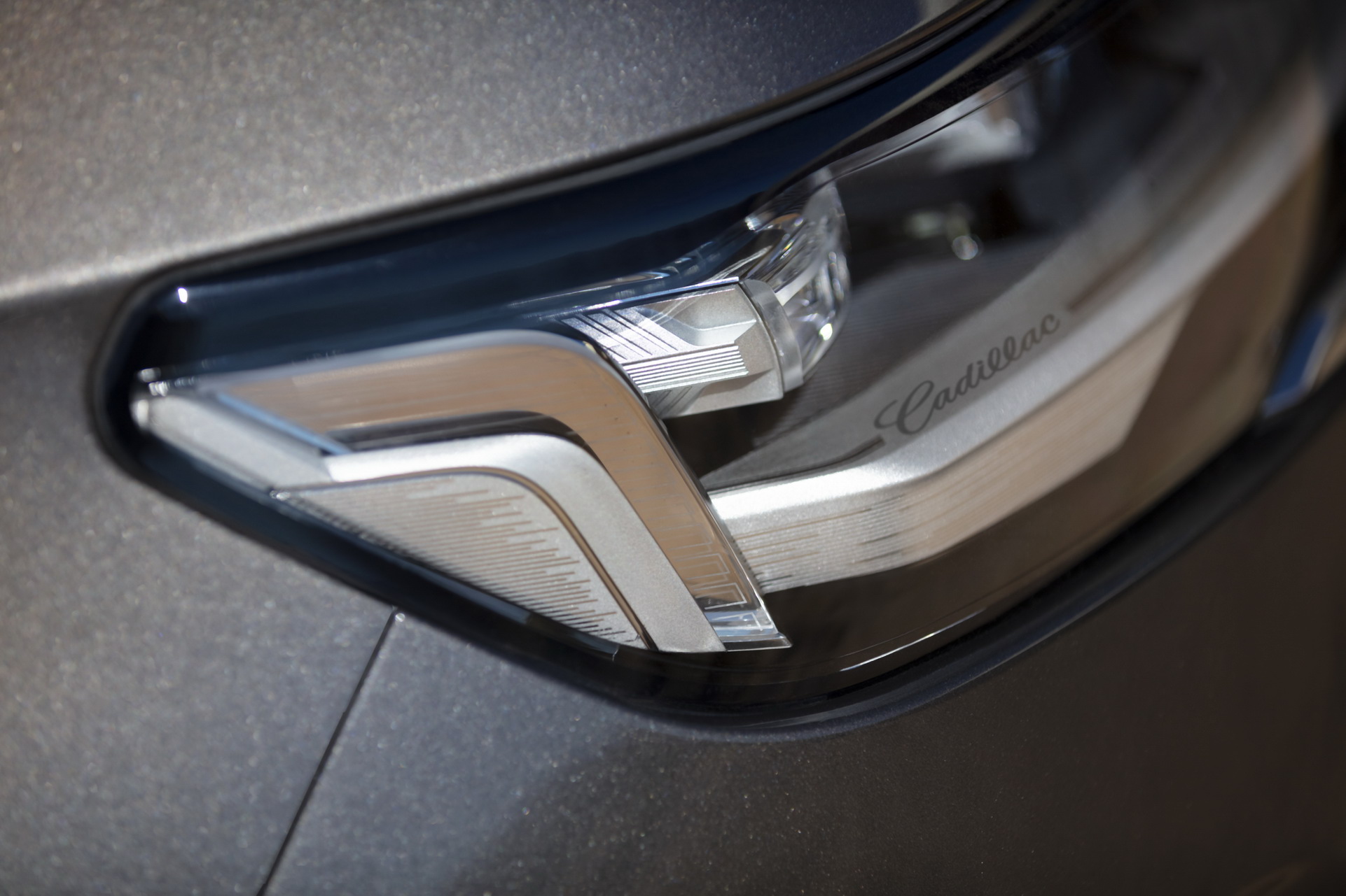 Download 2021 Cadillac Escalade - Headlight HD Wallpaper 1922x1281 #57