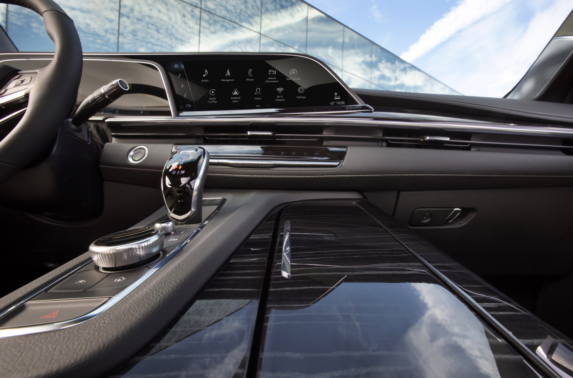 Download 2021 Cadillac Escalade - Interior, Detail HD Wallpaper 1922x1269 #82