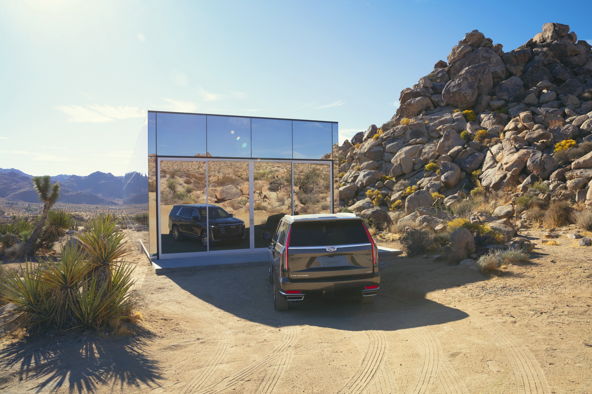 Download 2021 Cadillac Escalade - Rear HD Wallpaper 1922x1281 #46