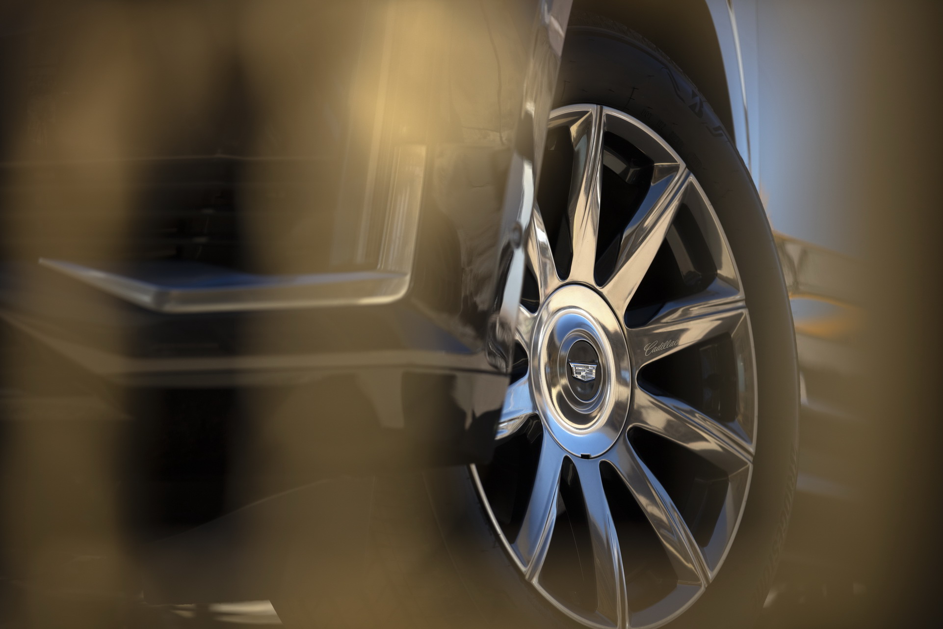 Download 2021 Cadillac Escalade - Wheel HD Wallpaper 1922x1281 #59