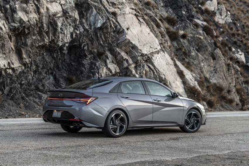 2021 Hyundai Elantra N Line - Rear Three-Quarter Wallpaper 850x567 #73