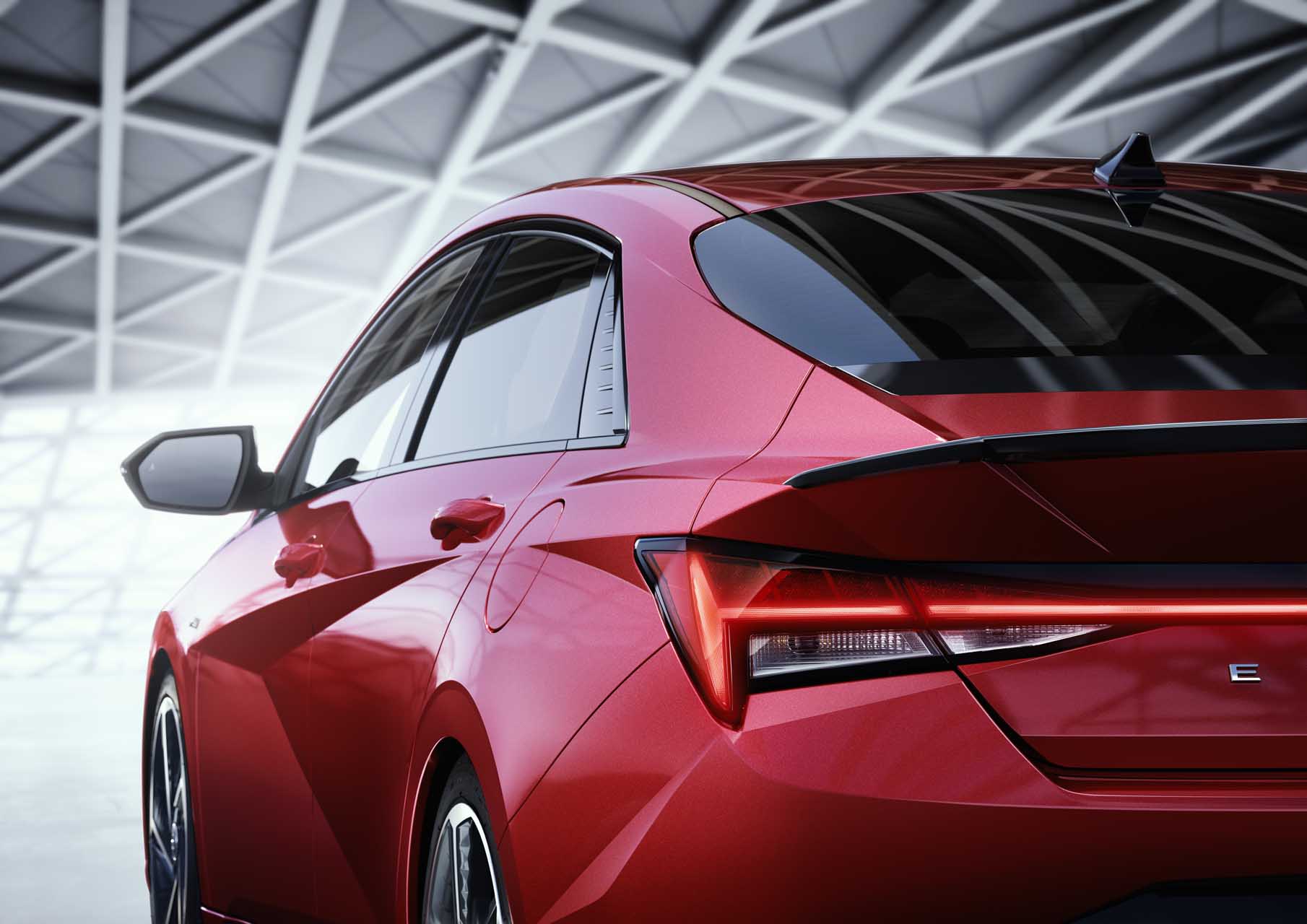 Download 2021 Hyundai Elantra N Line - Tail Light HD Wallpaper 1810x1280 #113