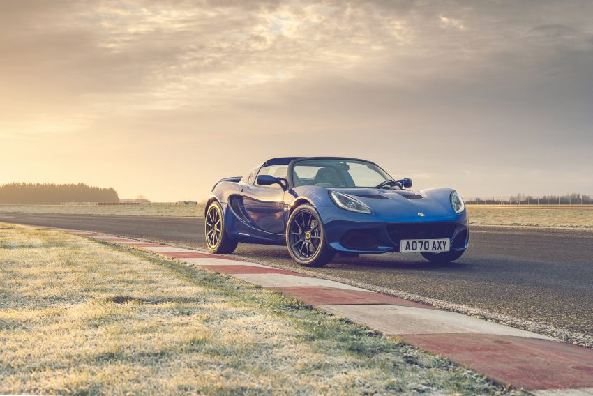 2021 Lotus Elise Sport 240 Final Edition - Front Three-Quarter Wallpaper 850x568 #15