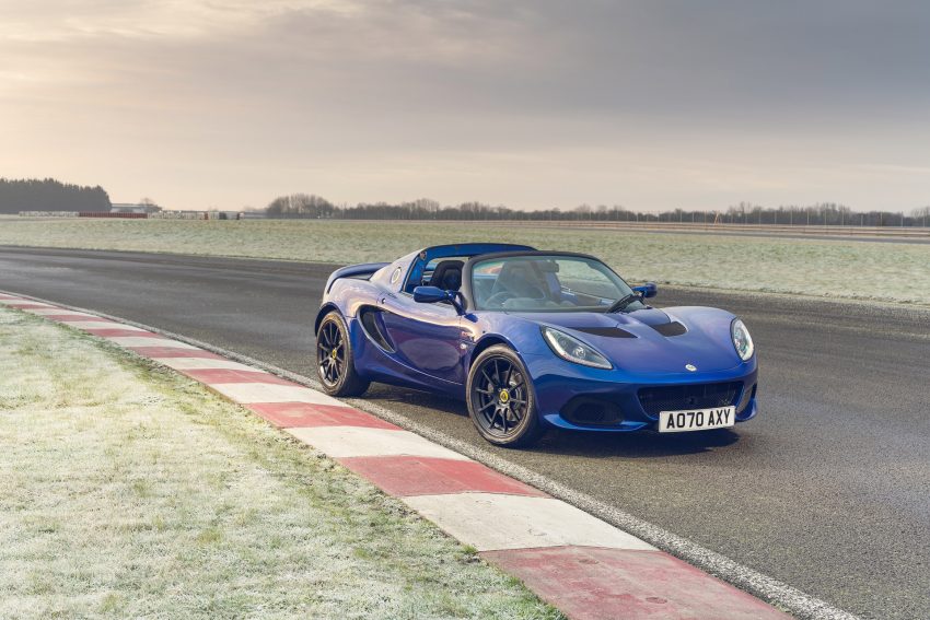 2021 Lotus Elise Sport 240 Final Edition - Front Three-Quarter Wallpaper 850x567 #16